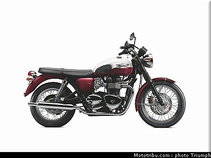 triumph_bonneville_t100_4_2012.jpg
