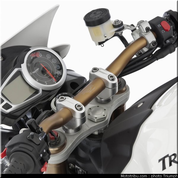 032_triumph_accessoire_011_speed_triple_2012