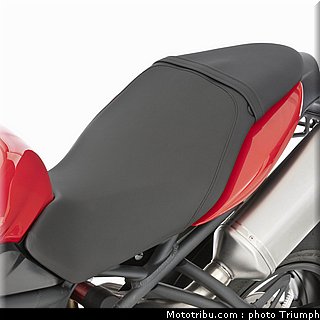 030_triumph_accessoire_009_speed_triple_2012.jpg