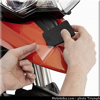 034_triumph_accessoire_013_speed_triple_2012.jpg