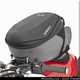 040_triumph_accessoire_019_speed_triple_2012.jpg