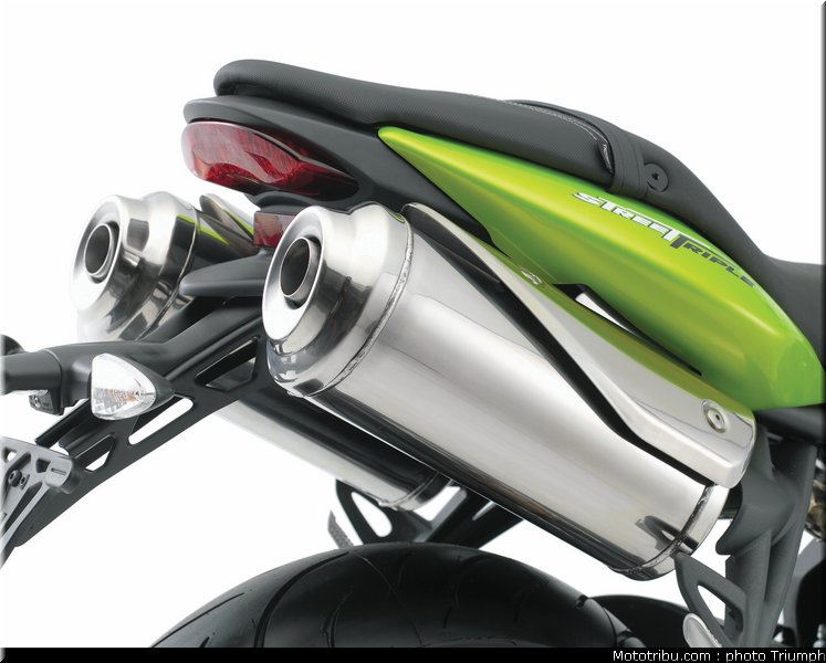 triumph_021_street_triple_2012_014