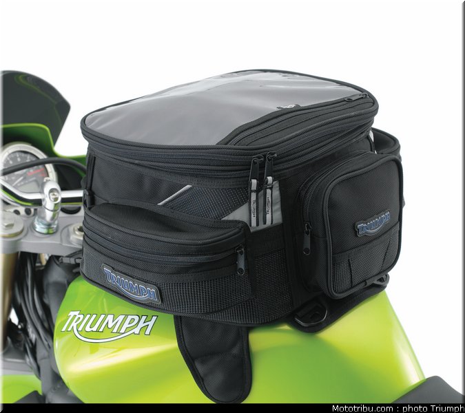 triumph_044_street_triple_2012_037