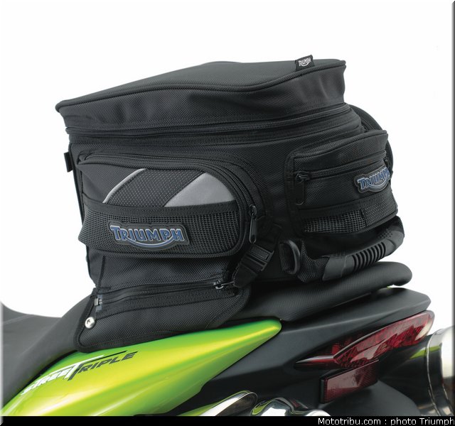triumph_055_street_triple_2012_048