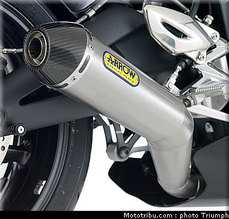 triumph_018_street_triple_2012_011.jpg