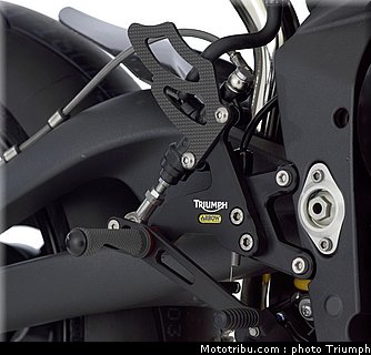 triumph_026_street_triple_2012_019.jpg