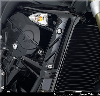 triumph_033_street_triple_2012_026.jpg