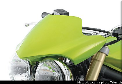 triumph_037_street_triple_2012_030.jpg