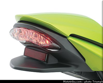 triumph_051_street_triple_2012_044.jpg