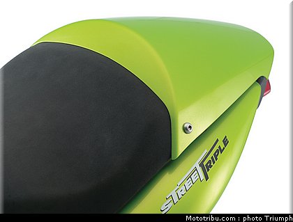 triumph_053_street_triple_2012_046.jpg