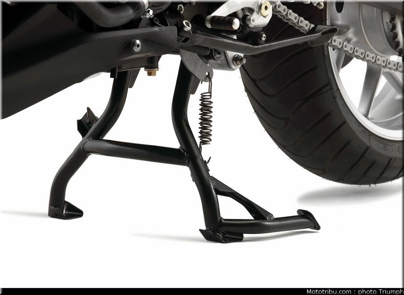 triumph_1050_010_2012