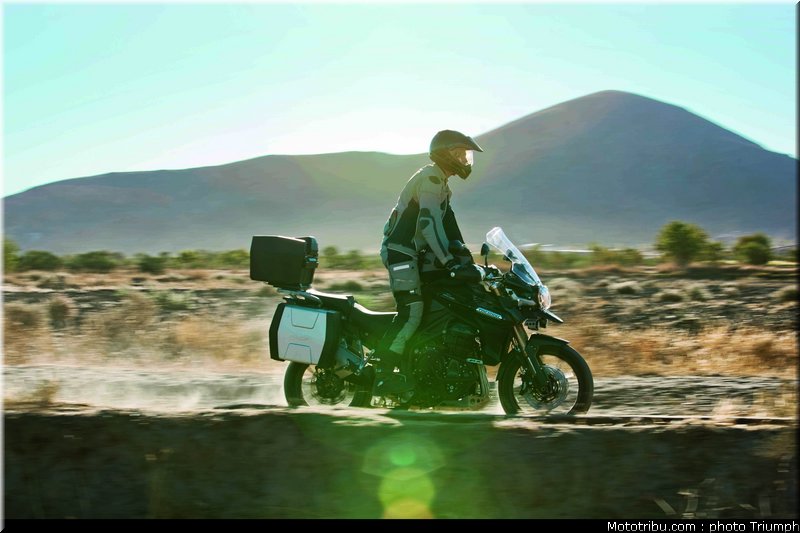 triumph_1200_explorer_2012_001