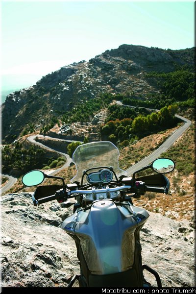 triumph_1200_explorer_2012_016
