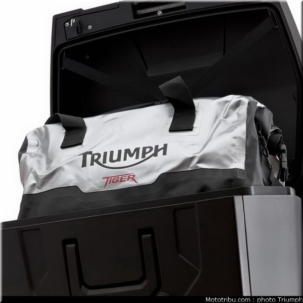 triumph_1200_explorer_2012_040