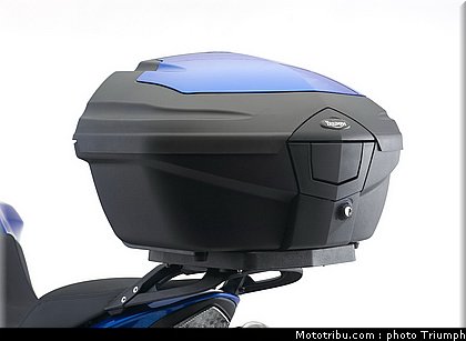 triumph_1050_024_2012.jpg