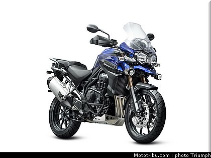 triumph_1200_explorer_2012_010.jpg