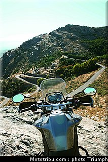 triumph_1200_explorer_2012_016.jpg