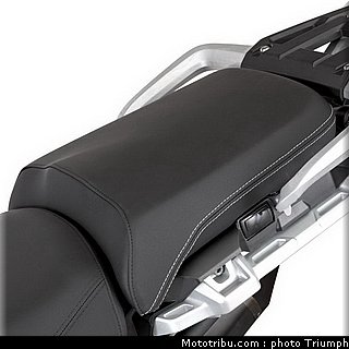 triumph_1200_explorer_2012_035.jpg