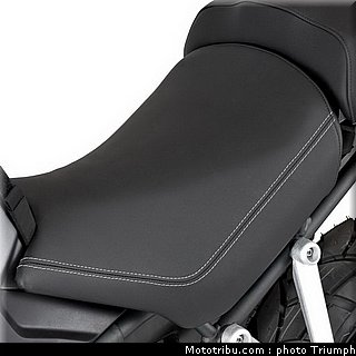 triumph_1200_explorer_2012_037.jpg