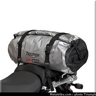 triumph_1200_explorer_2012_039.jpg