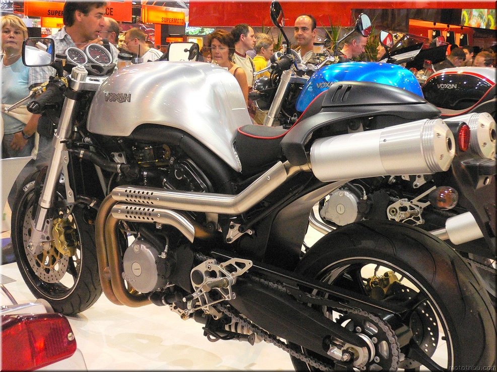 MOTO 