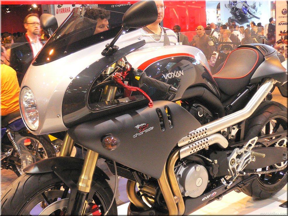 MOTO 