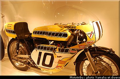 008_yamaha_tz350_saarinen_daytona_1.jpg