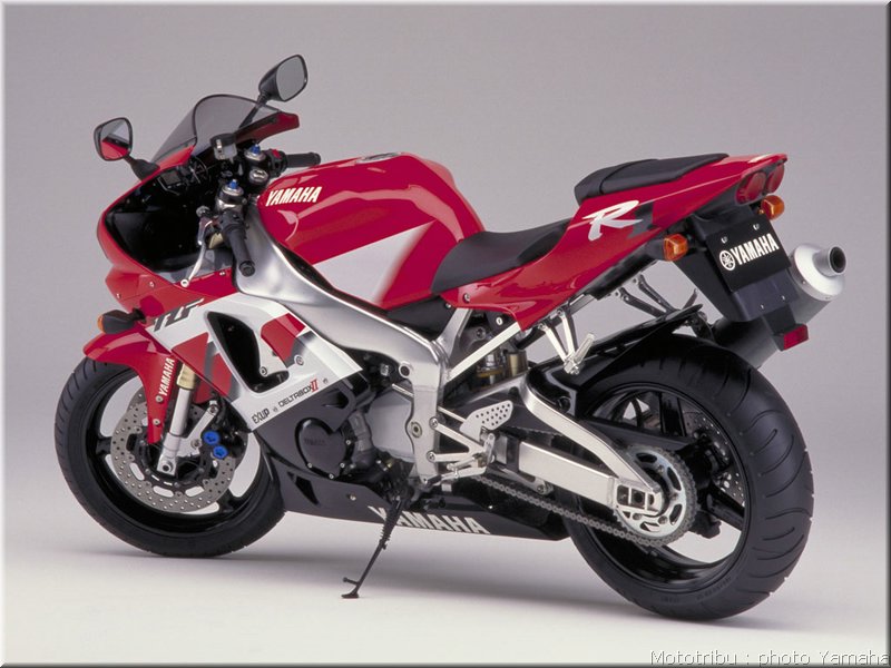 yamaha-yzfr1-2000-012