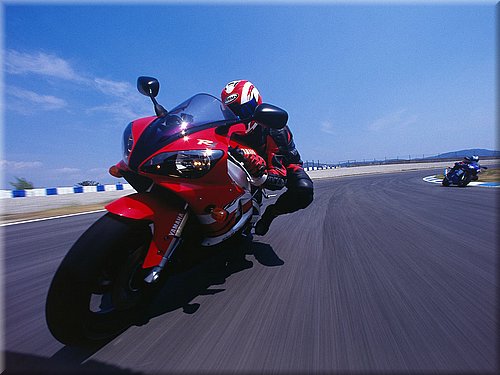 yamaha-yzfr1-2000-002.jpg