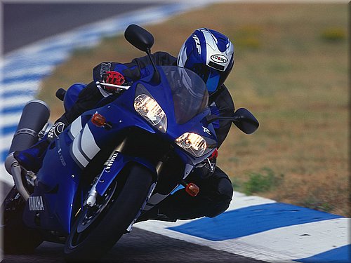 yamaha-yzfr1-2000-008.jpg