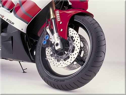 yamaha-yzfr1-2000-027.jpg