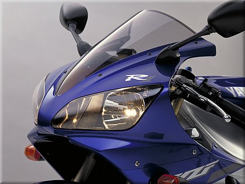 yamaha-r1-2001_04.jpg