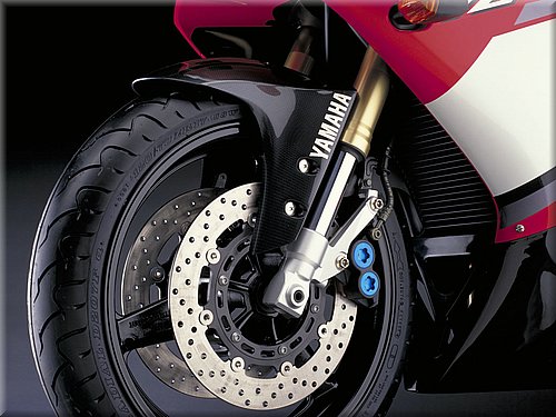yamaha-r1-2001_07.jpg