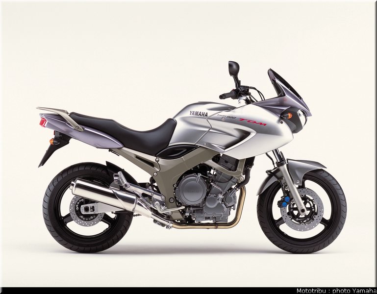 yamaha_900tdm_2002_007
