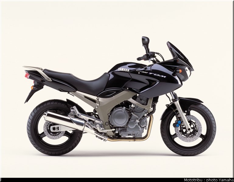 yamaha_900tdm_2002_009