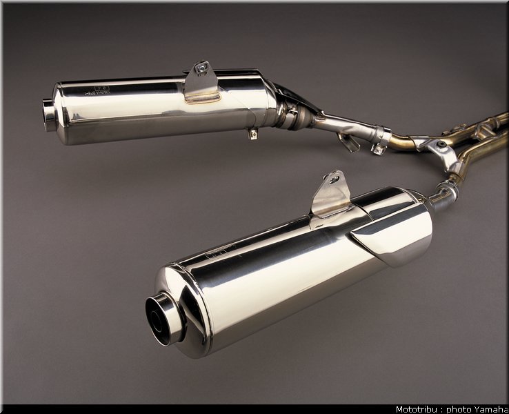 yamaha_900tdm_2002_023