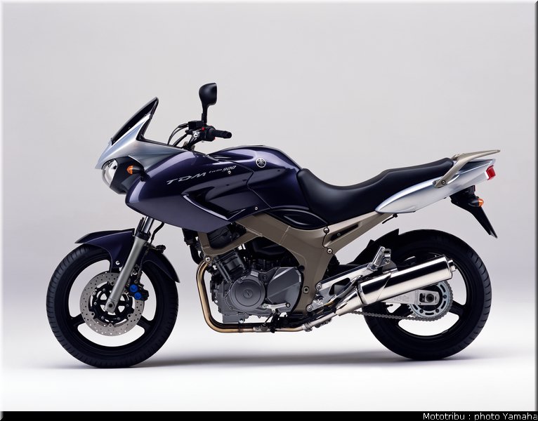 yamaha_900tdm_2003_004