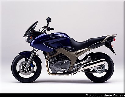 yamaha_900tdm_2003_010.jpg