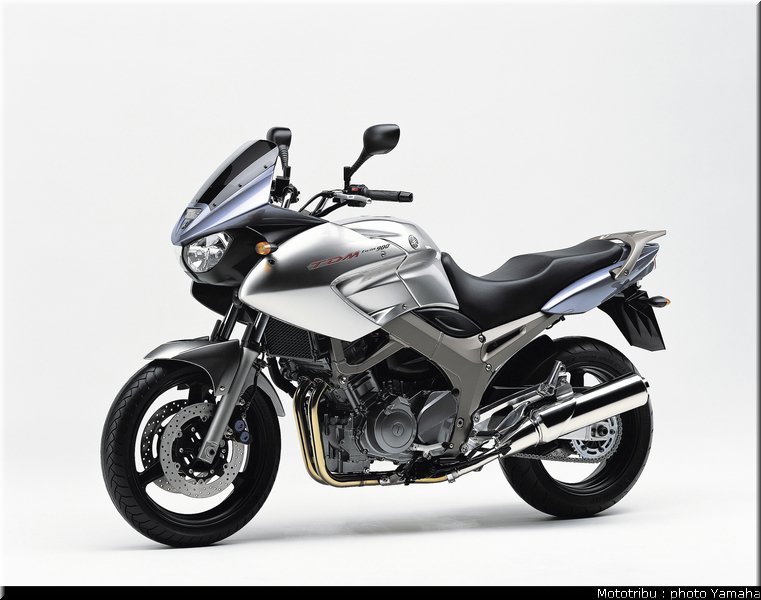 yamaha_900tdm_2004_2