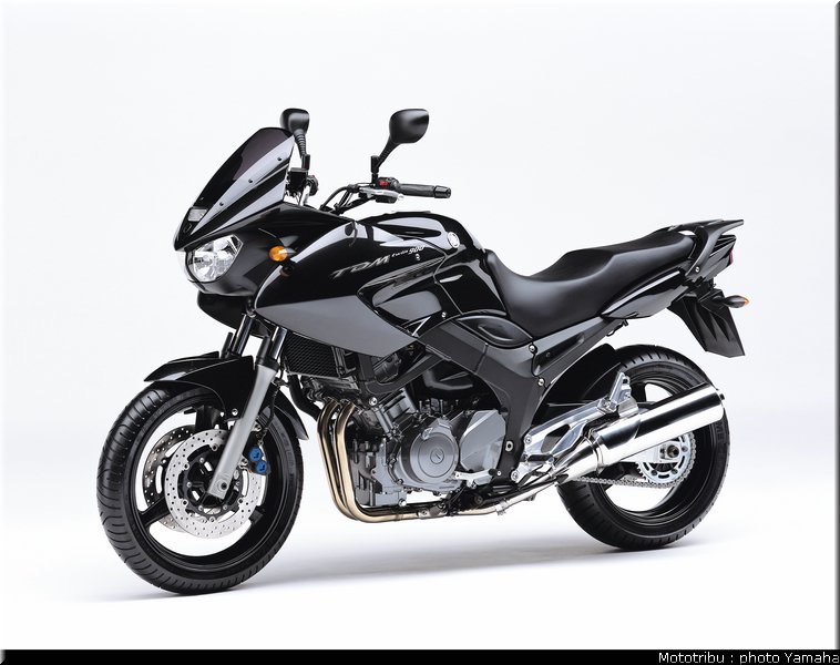yamaha_900tdm_2004_5