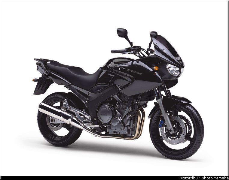 yamaha_900tdm_2005_006