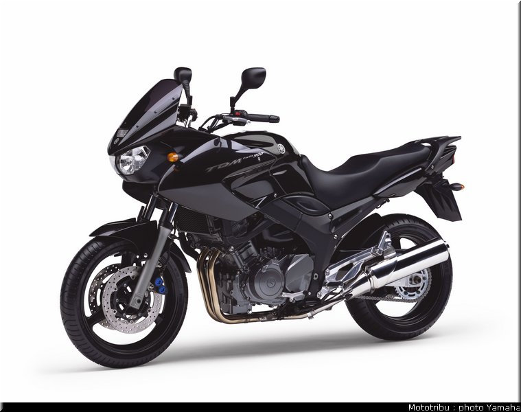 yamaha_900tdm_2005_007