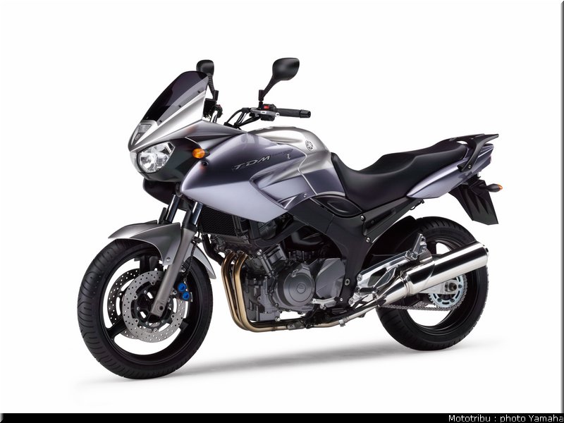 yamaha_900tdm_2005_015