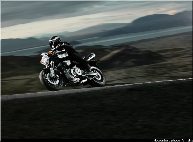 yamaha_mt01_2005_002