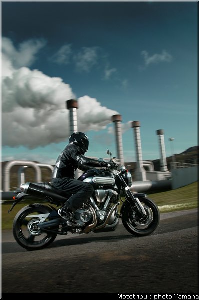 yamaha_mt01_2005_041