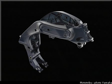 yamaha_mt01_2005_042.jpg