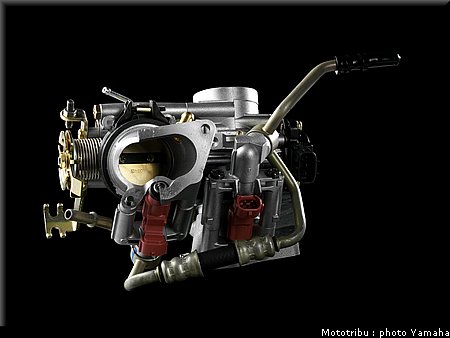 yamaha_mt01_2005_044.jpg