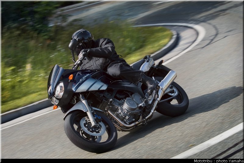 yamaha_900tdm_2006_001