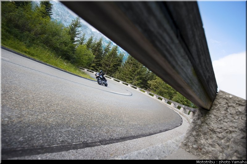yamaha_900tdm_2006_005