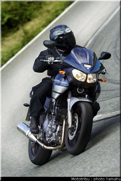 yamaha_900tdm_2006_007